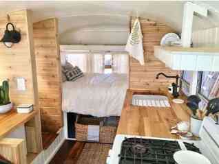 Skoolie Conversion 37